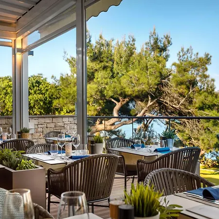 Girandella Resort, Valamar Collection (Adults Only)-3