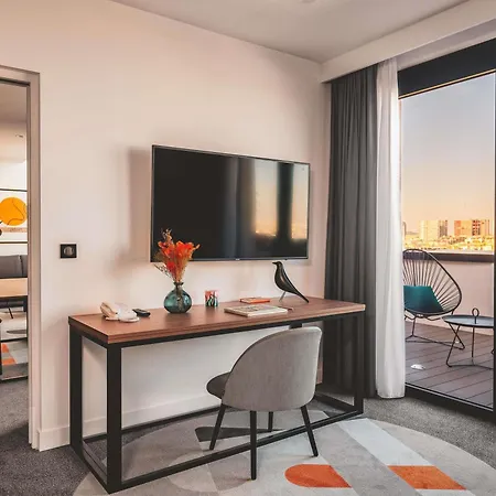 Novotel Paris Vaugirard Montparnasse-3