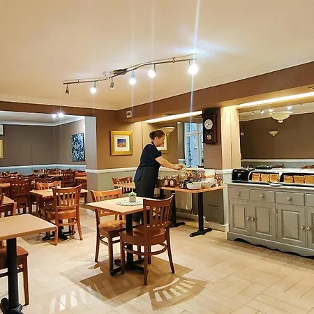 Gresham Hotel-2