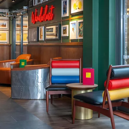 Ibis Styles London Gatwick Airport-2