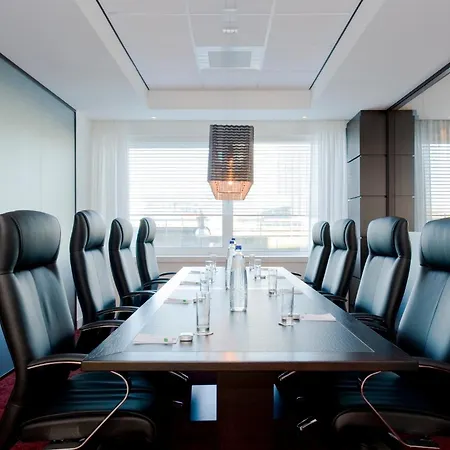 Holiday Inn Express Amsterdam - Sloterdijk Station By Ihg-3