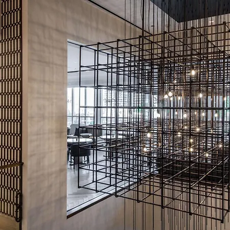 Londonhouse Chicago, Curio Collection By Hilton-2