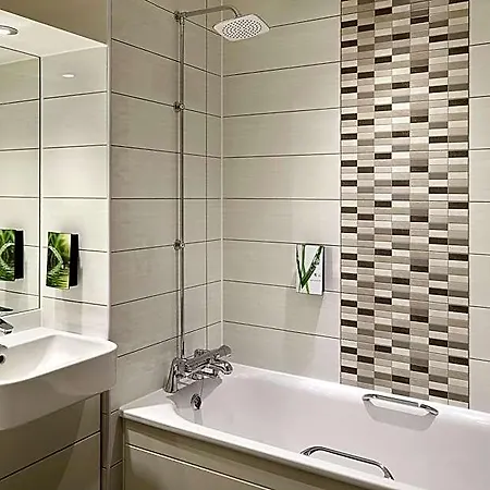 Premier Inn London Paddington-3