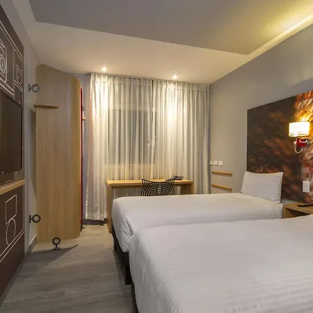 Ibis Quito-3