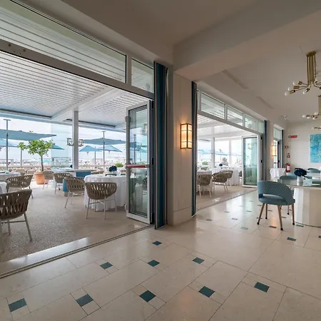 Casa Bianca Al Mare-3