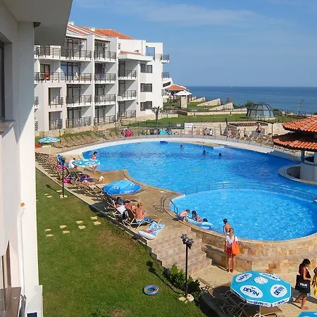 Diamond Apartments-3