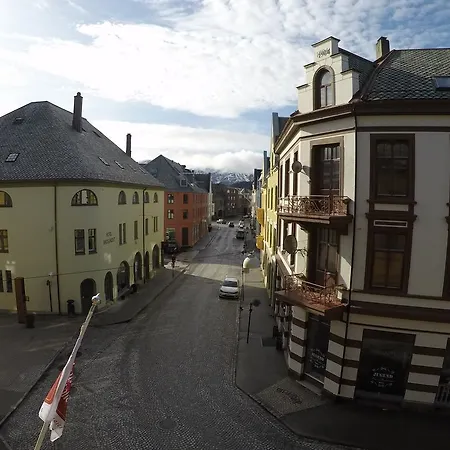 Clarion Collection Hotel Bryggen-3