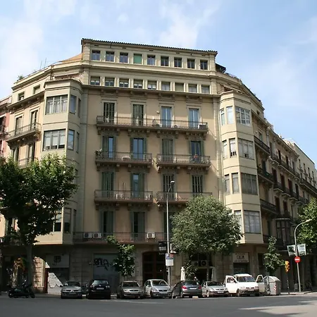 Hostal Eixample-3