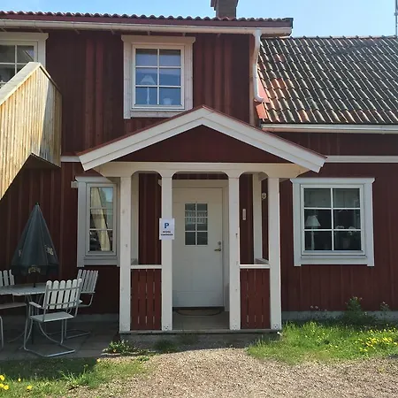 Augustas Bed & Breakfast-2