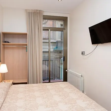 Hostal Excellence-3