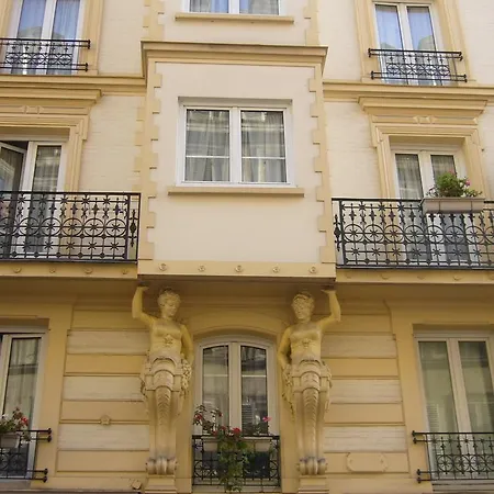 Hotel De Nemours-2