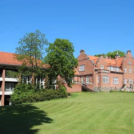 Sauntehus Castle Hotel-3