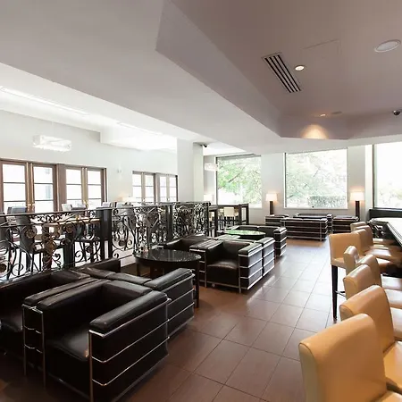 Grand Hotel & Suites-3