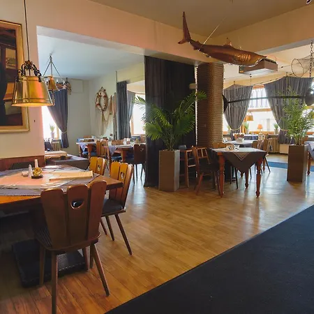 Hotel Restaurant Seestern-3