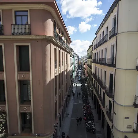 Ava Rooms-3