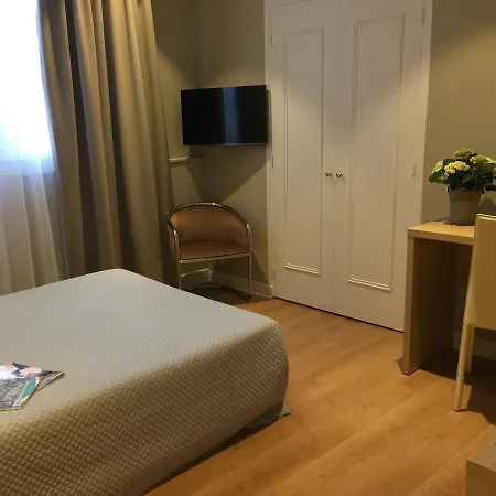 Hotel Ambassador, Completely Renovated-2