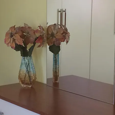 Friends House-2