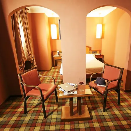 Hotel Rex-2
