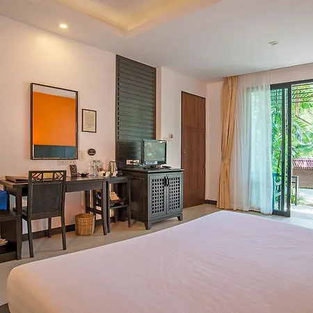 Sunrise Tropical Resort-2