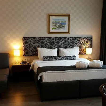 Adela Hotel-3