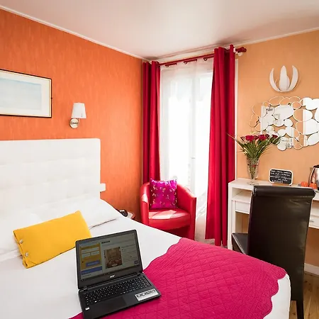 Hotel Paris Voltaire-3