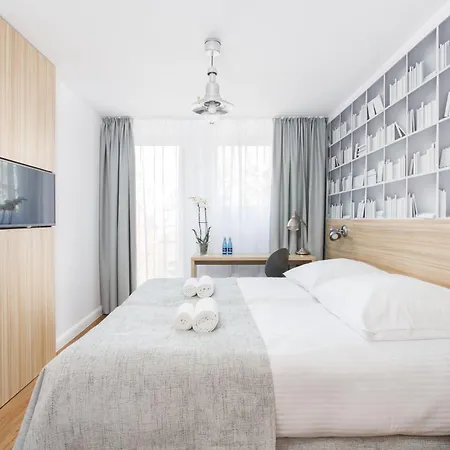 Smart Hotel-2