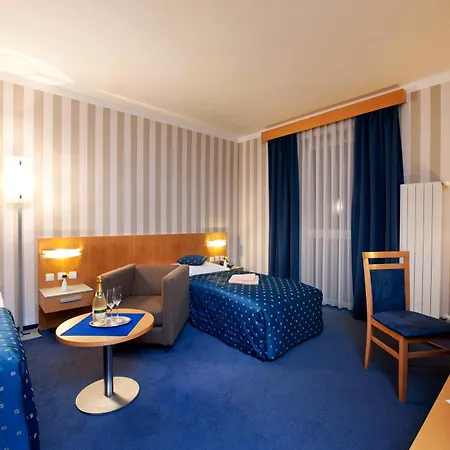Hotel Blue Bratislava-3