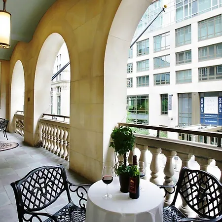 Hotel 140-3