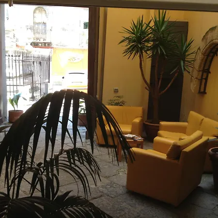 Caravaggio Hotel-3