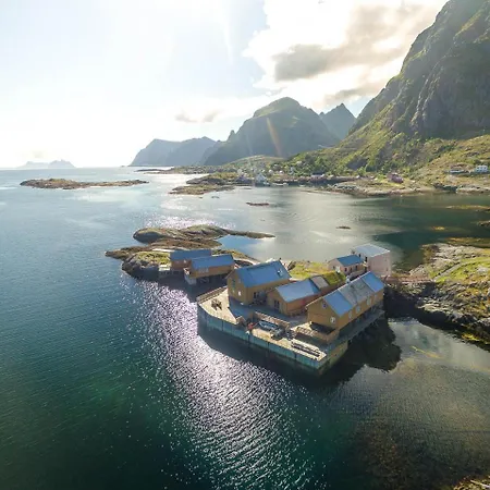 Holmen Lofoten-2