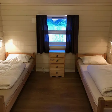 Lofoten Feriesenter-2