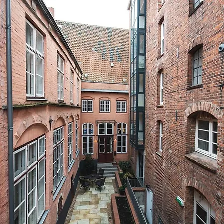 Hotel Anno 1216-2