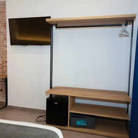 Hostal Paris-2