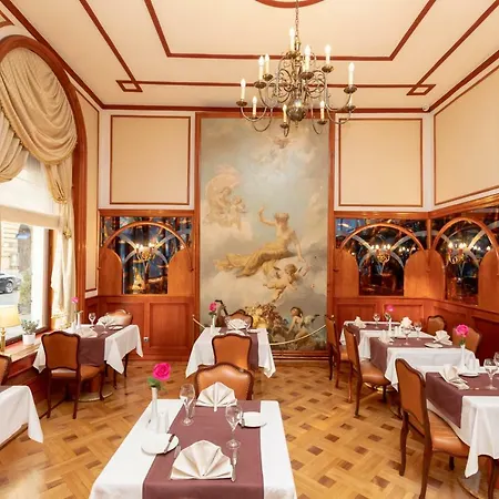 Palace Hotel Zagreb-3