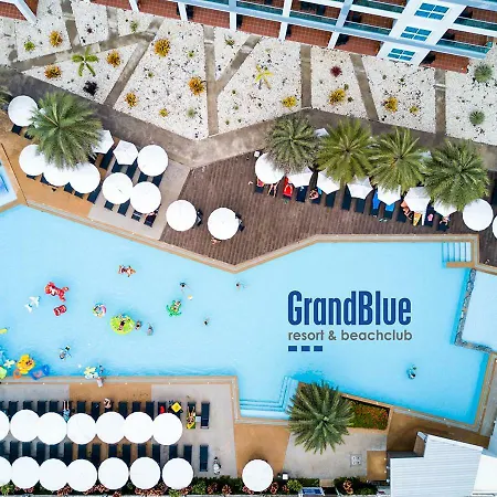 Grandblue Resort & Beachclub-3