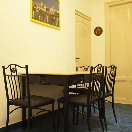 Budapest Suites-2