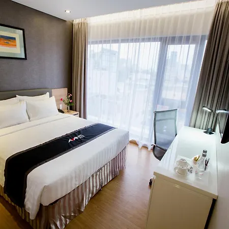 Avanti Hotel-3