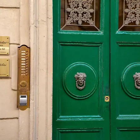 Residenza Canova Tadolini - Guesthouse-2