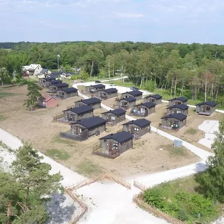 Fide Aeventyrsby & Camping-3