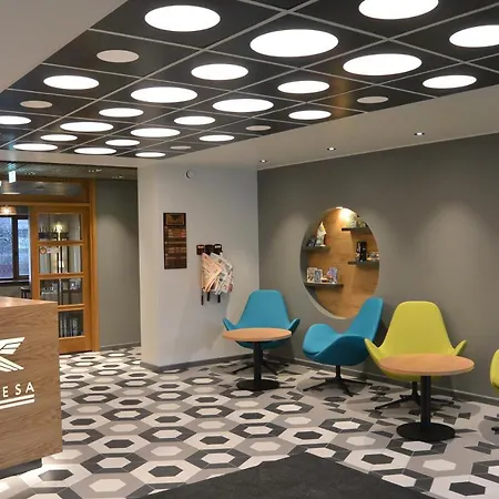 Pesa Hotel-2