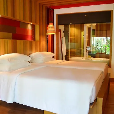 Patong Beach Hotel By See2Sea-2