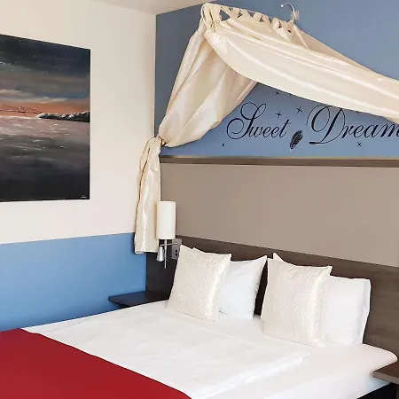 Mercure Airport Hotel Berlin Tegel-3