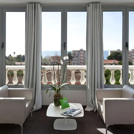 Ibis Styles Antibes Juan Les Pins-2