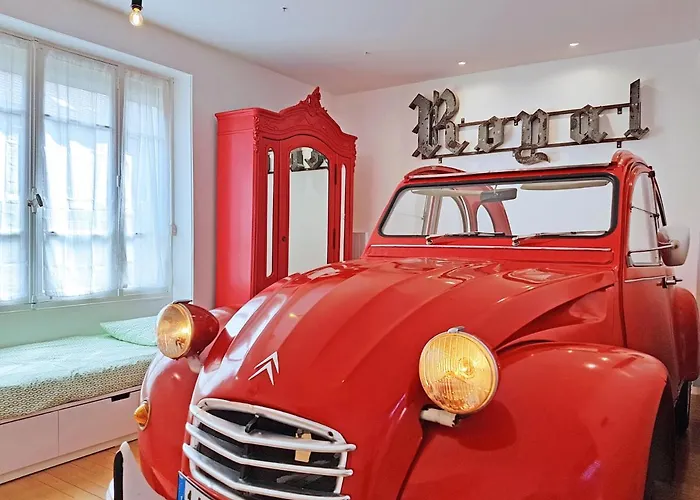 Bonjour Paris Bed & Breakfast
