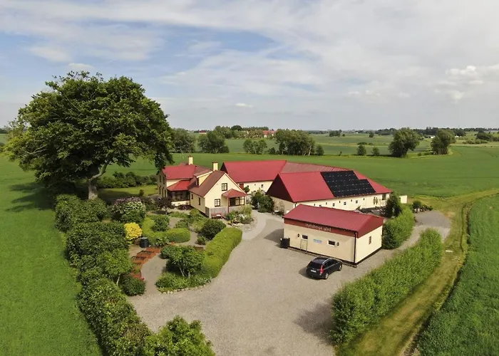 Hylteberga Gard Bed & Breakfast Skurup