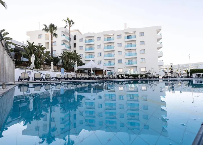 Vrissaki Hotel Apartments Protaras
