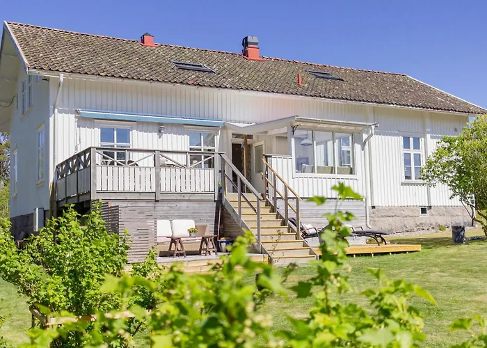 Rosenhill Bed&Breakfast Grebbestad