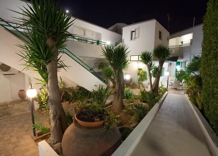 Eligonia Hotel Apartments Ajía Nápa