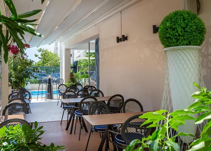 Aparthotel Flora Tučepi