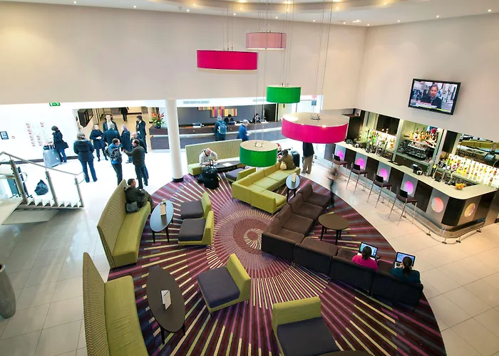 Doubletree By Hilton London Heathrow Airport Hotell Hillingdon
